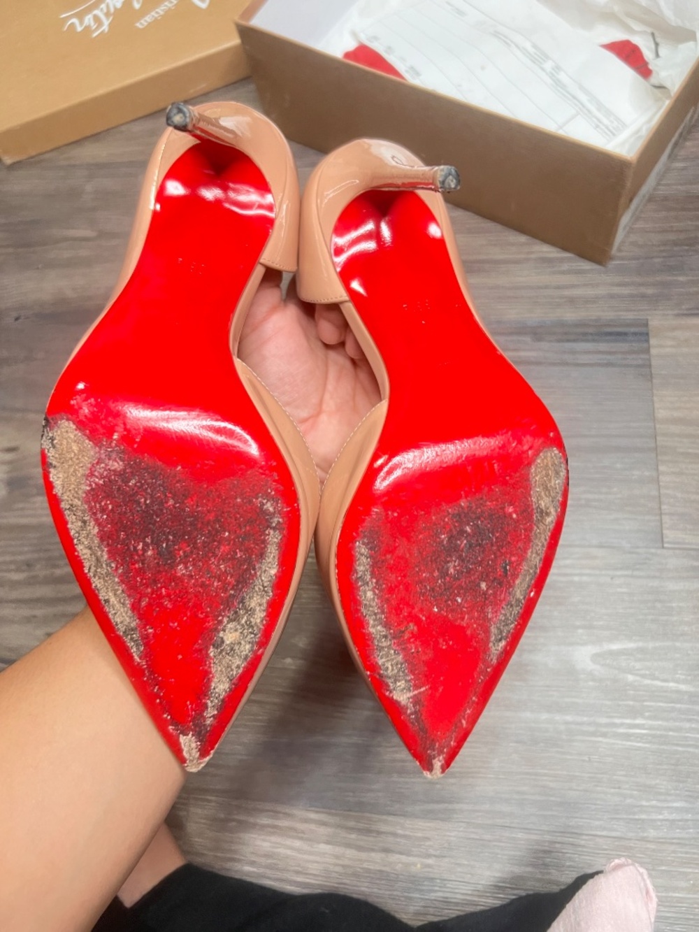 Christian Louboutin Pigalle Follies Pointed Toe Pump Nude 38 - Picture 2 of 5